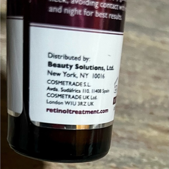 NIB Retinol anti-wrinkle intensive firming serum & Yves Rocher makeup removal - Picture 6 of 16